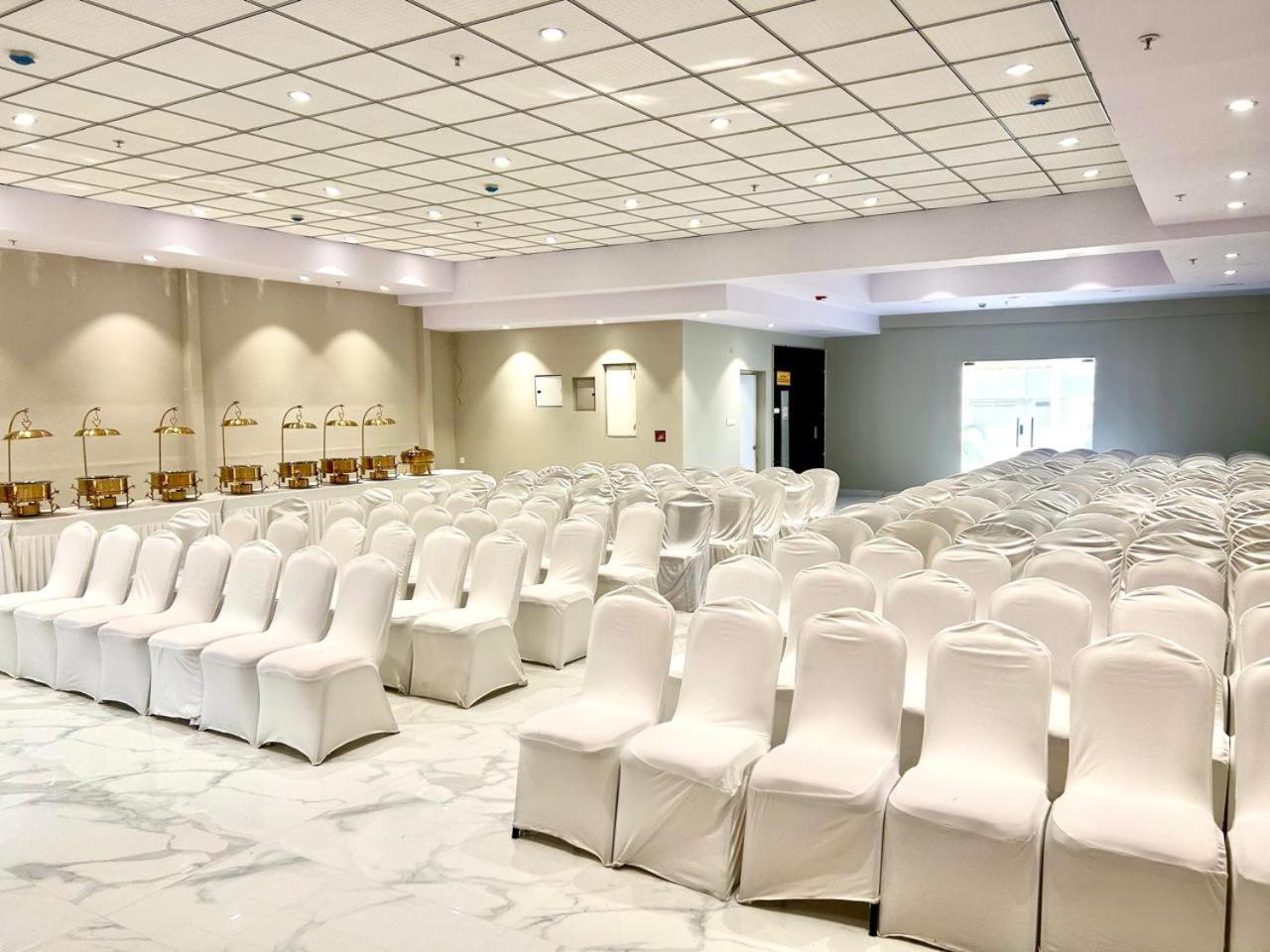 The Beacon Hotel Визакхапатнам Екстериор снимка