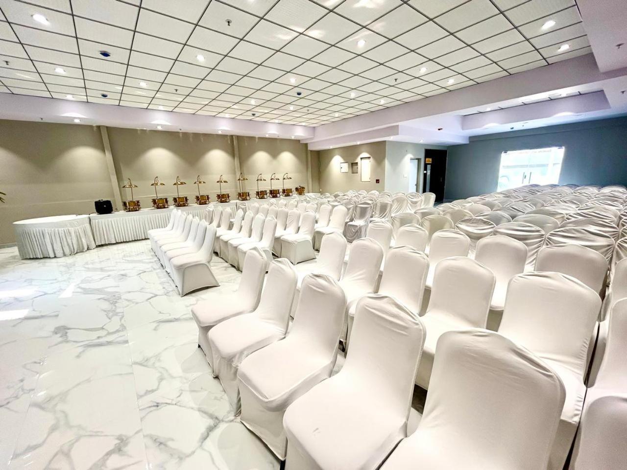 The Beacon Hotel Визакхапатнам Екстериор снимка